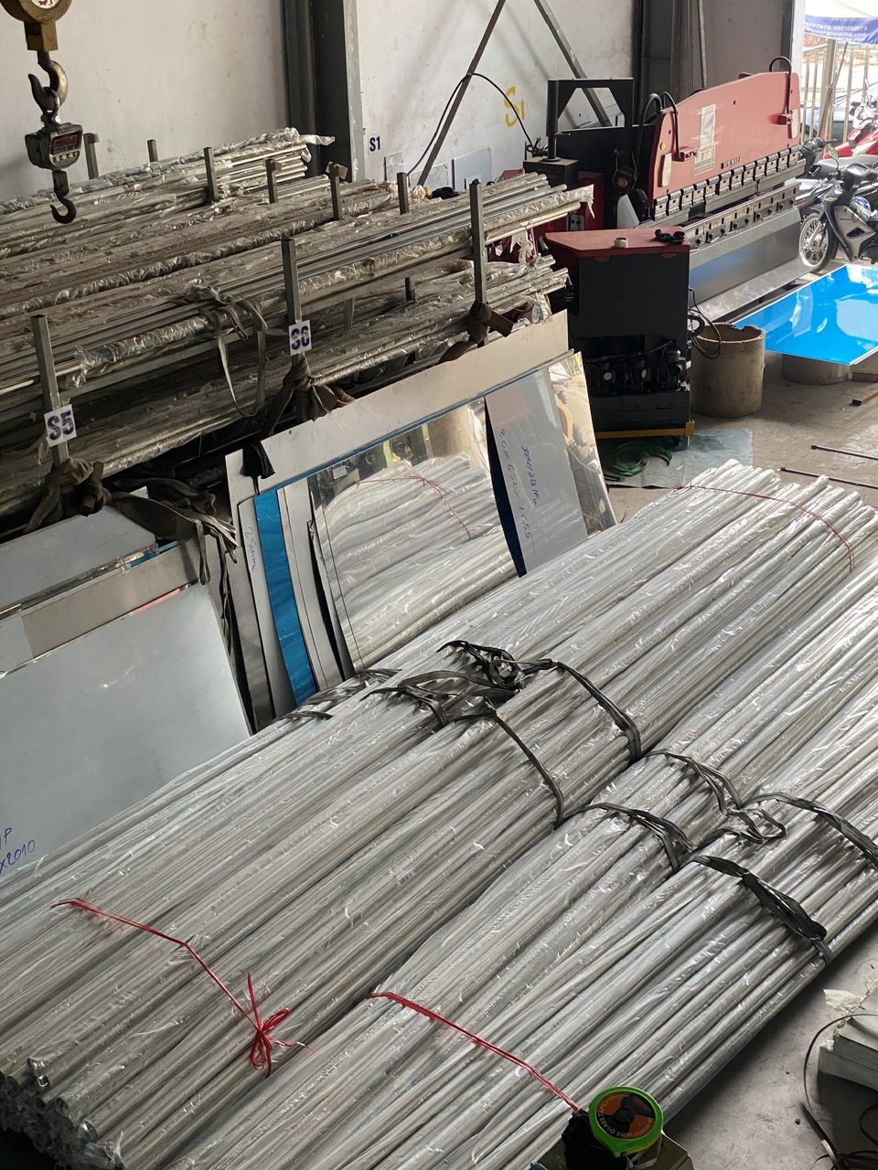 Thép không gỉ ống-hộp TT 304-201